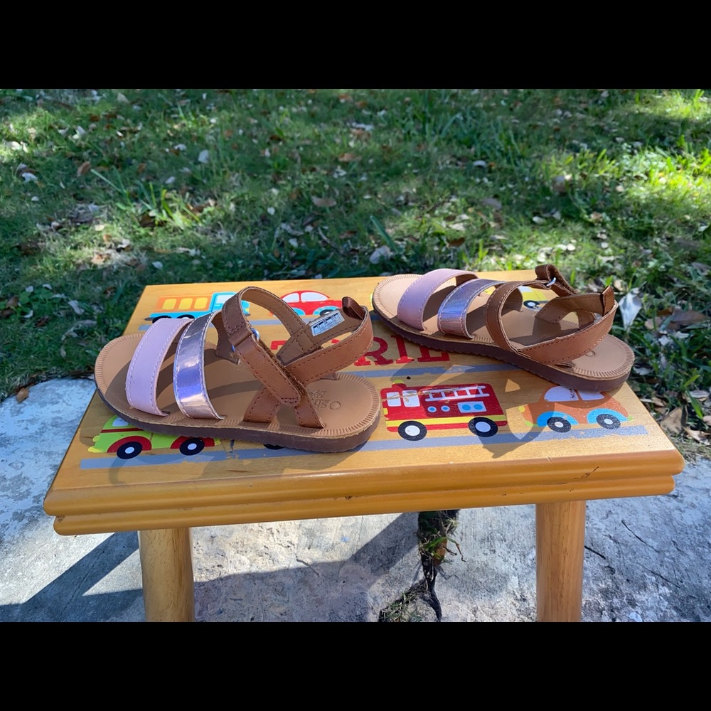 OshKosh B’gosh toddler 11c sandal